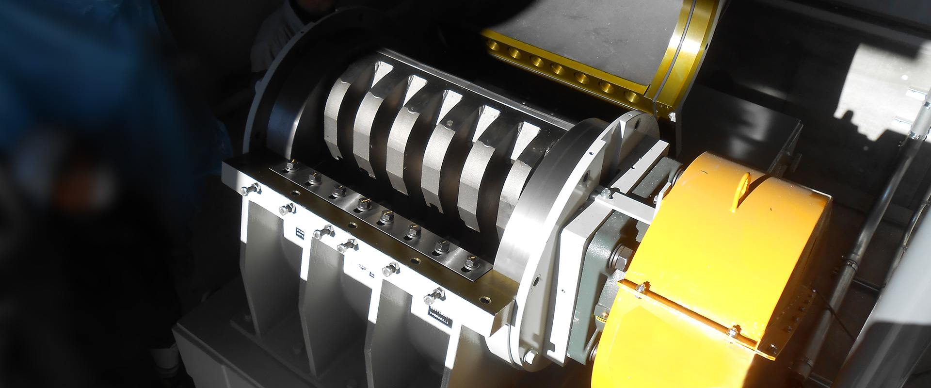 洗浄粉砕機（湿式粉砕機）シザーズカッターシリーズ - 日本シーム株式会社