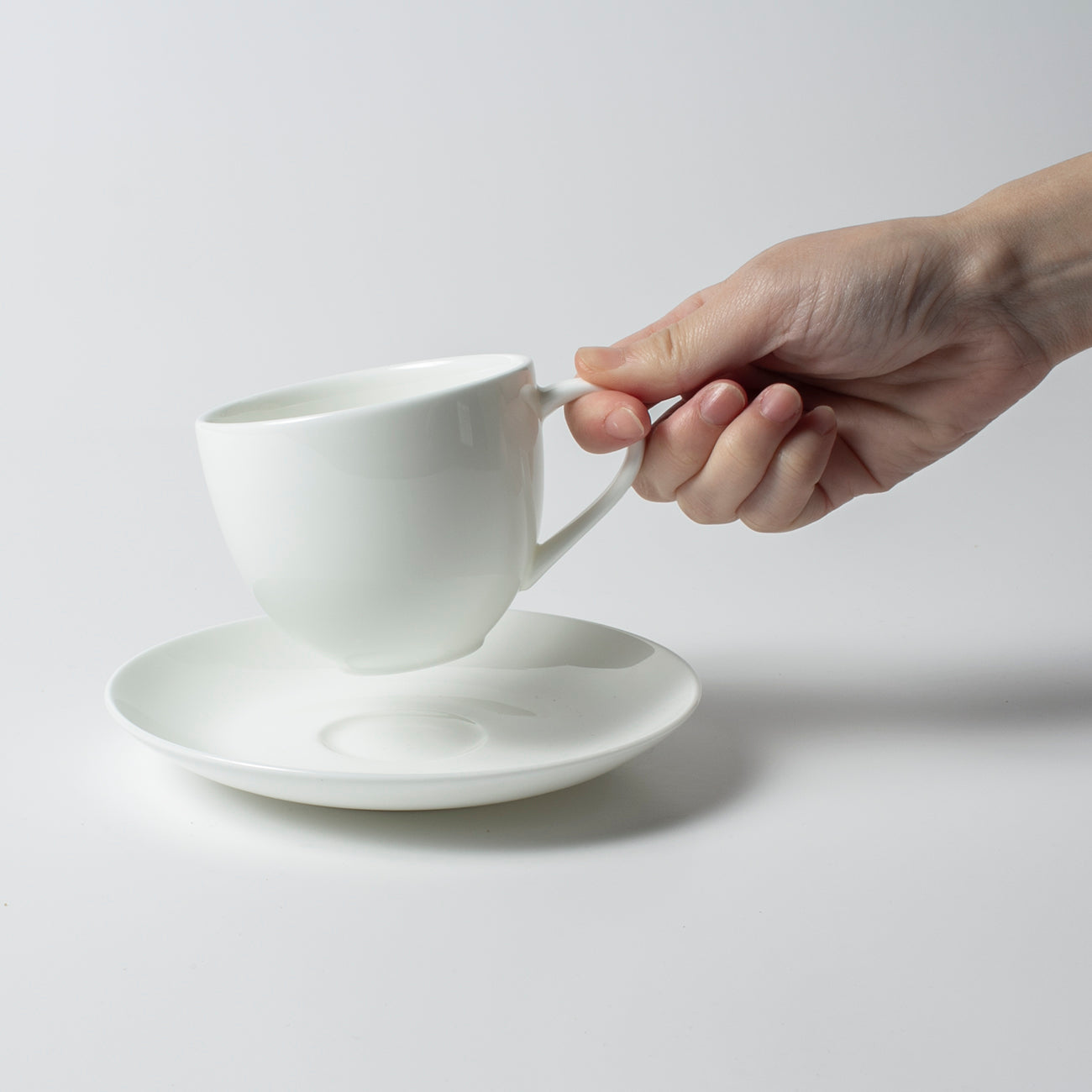 柳宗理ボーンチャイナシリーズ – ニッコー公式オンラインショップ