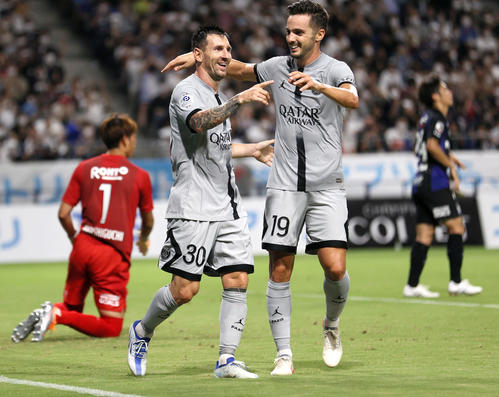 メッシ＆ネイマール決めた！日本ツアー最終戦 G大阪戦、パリSG前半