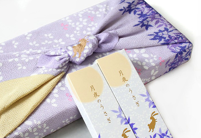 風呂敷付 月夜のうさぎ 桐箱6入 | 贈答用お線香 | 日本香堂公式