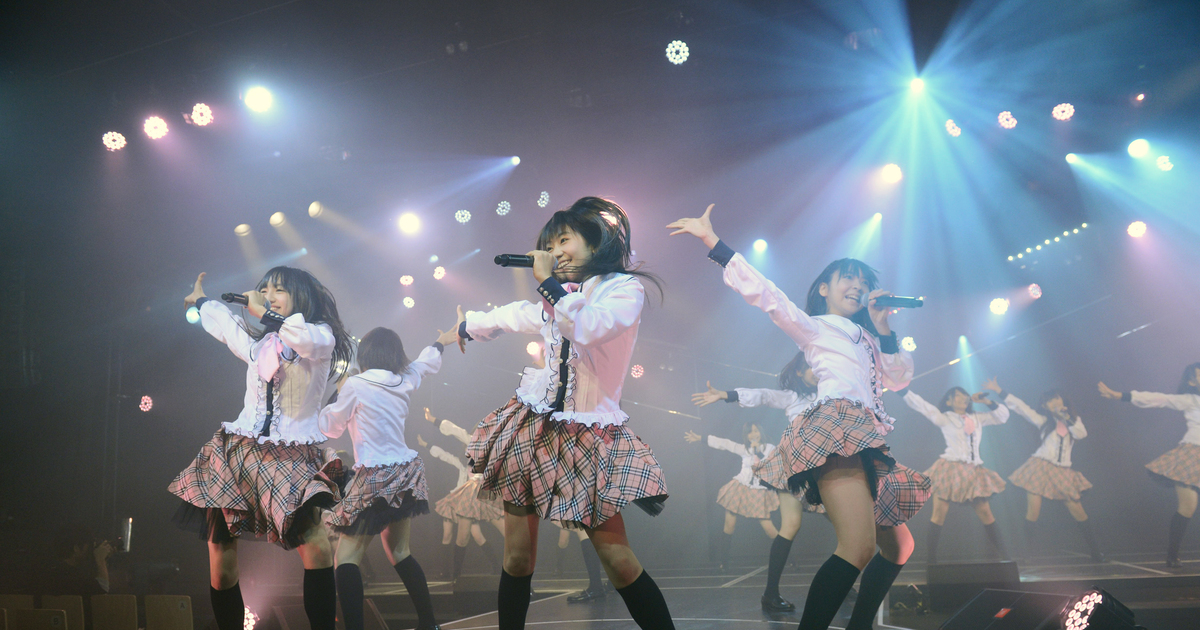 HKT48研究生公演スタート 2期生はつらつデビュー 24人で切磋琢磨