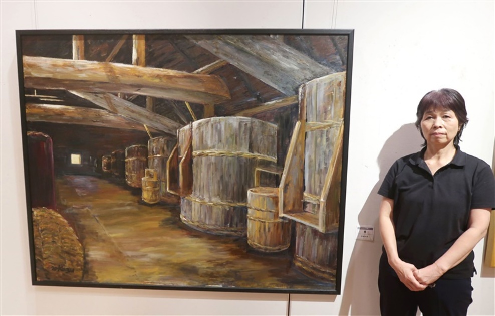 宮崎和美さんと「蔵」 - 油彩、水彩画…力作ずらり 大分・日田市の画家