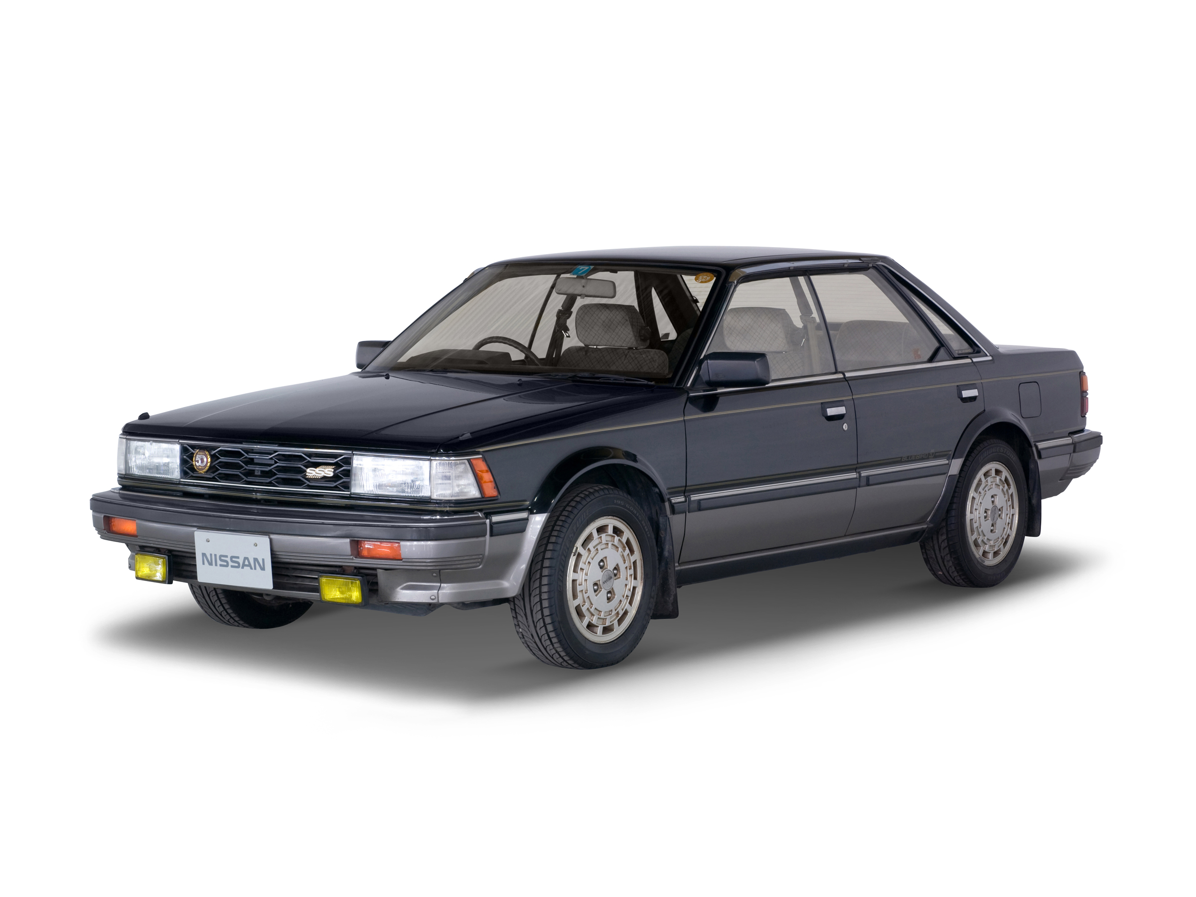 日産： NISSAN HERITAGE COLLECTION｜ブルーバード 4ドアハードトップ