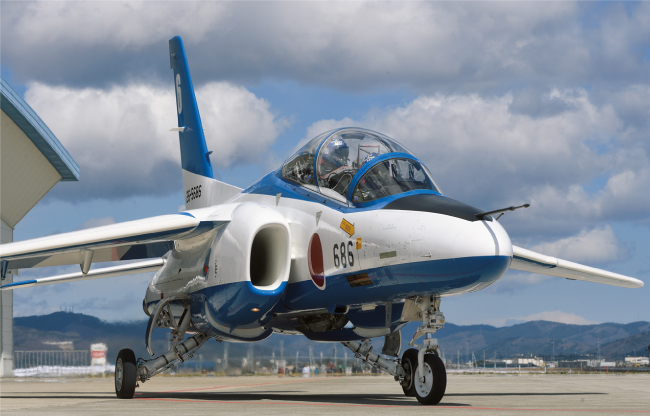 クレジットカード ブルーインパルス誕生。 < キャンペーン < ニッセン