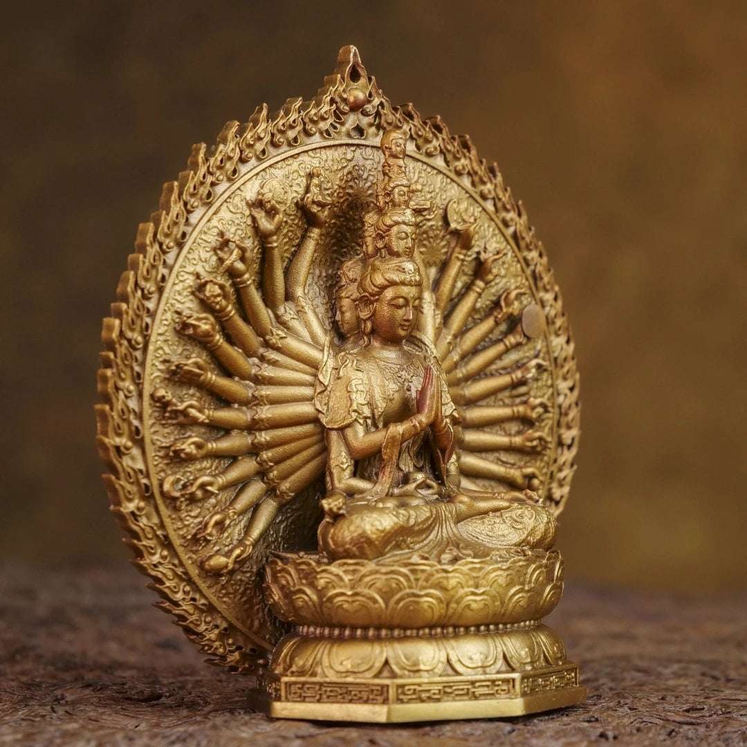 独占販売！小仏 銅製 千手千眼観音菩薩像 子年 ネズミ 守本尊 仏像