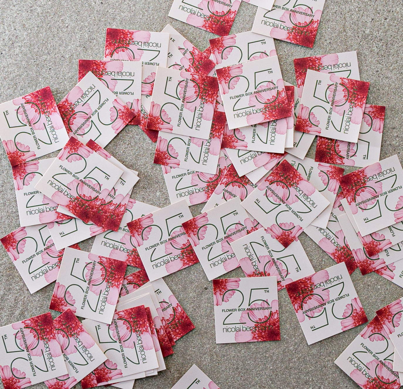 25周年記念のオリジナルステッカーを全国店舗にて配布開始！｜Nicolai