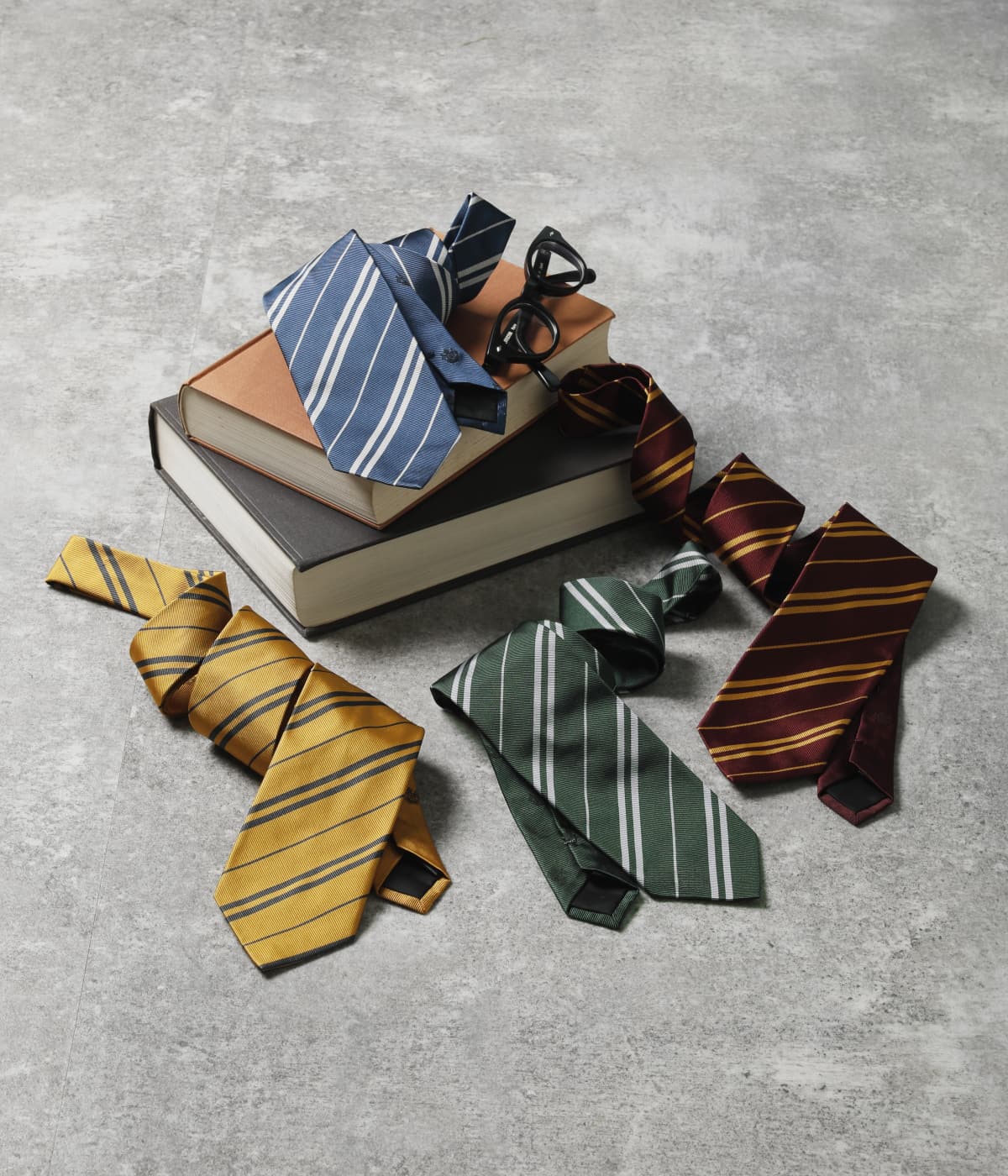 60th】ハリー・ポッター／ネクタイ ハッフルパフ(85903087-2024