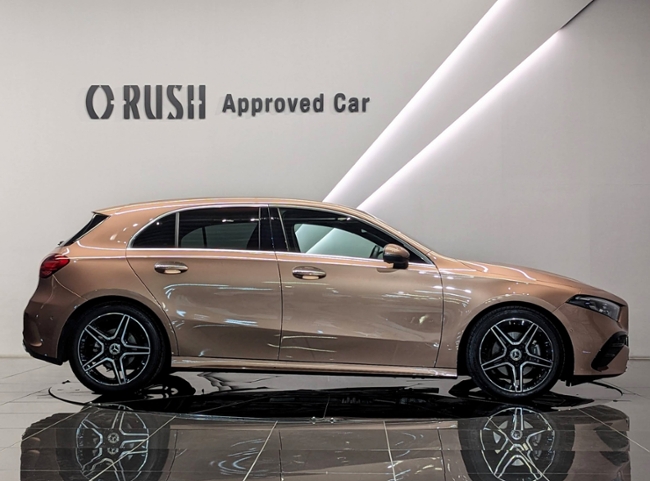 メルセデス・ベンツ A180 AMGラインパッケージ