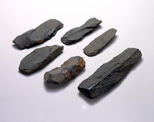 斧形石器 | 静岡県埋蔵文化財センター