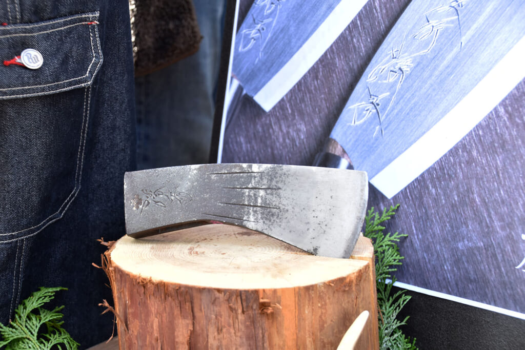 四万十の伝統を継承！ 三代目「土州勝秀 勝秀鍛冶屋」が生み出す鉈の