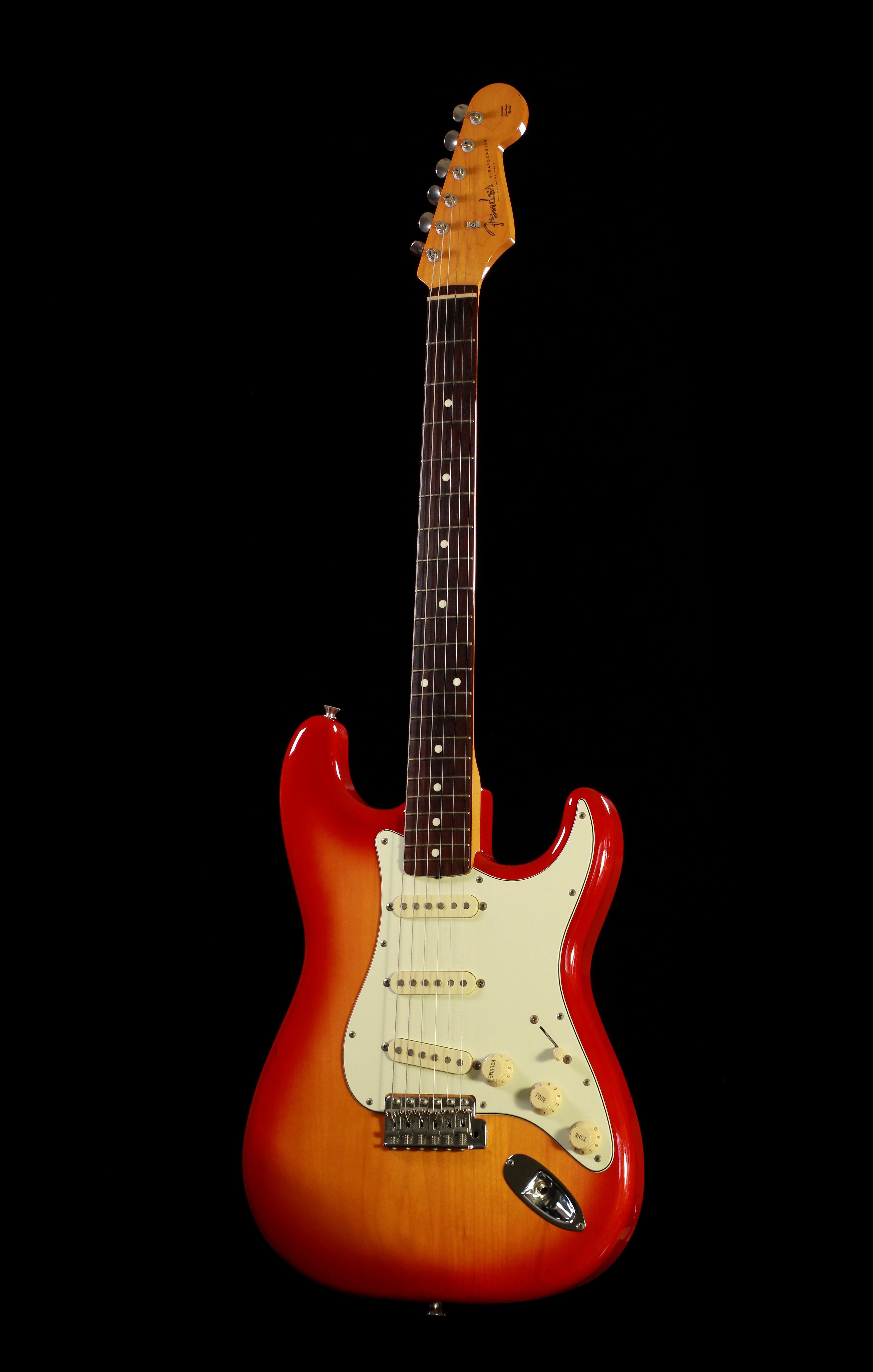 Fender Japan Stratocaster ST-62 TX Cherry Burst 1995 – Soul