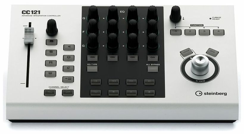 Steinberg CC121 Controller - Interfață audio USB - SoundCreation