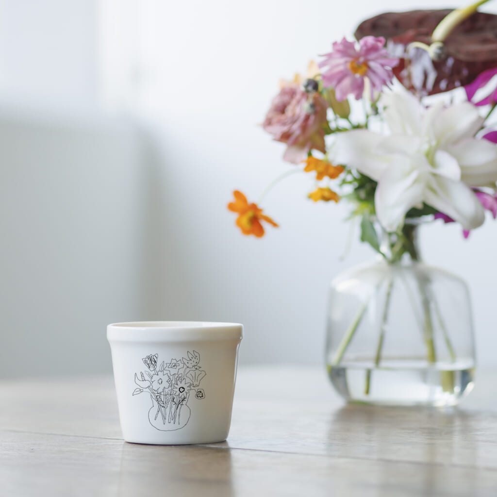 YEAR CUP」2024年は塩川いづみさんによる描き下ろしデザイン。 | Soup