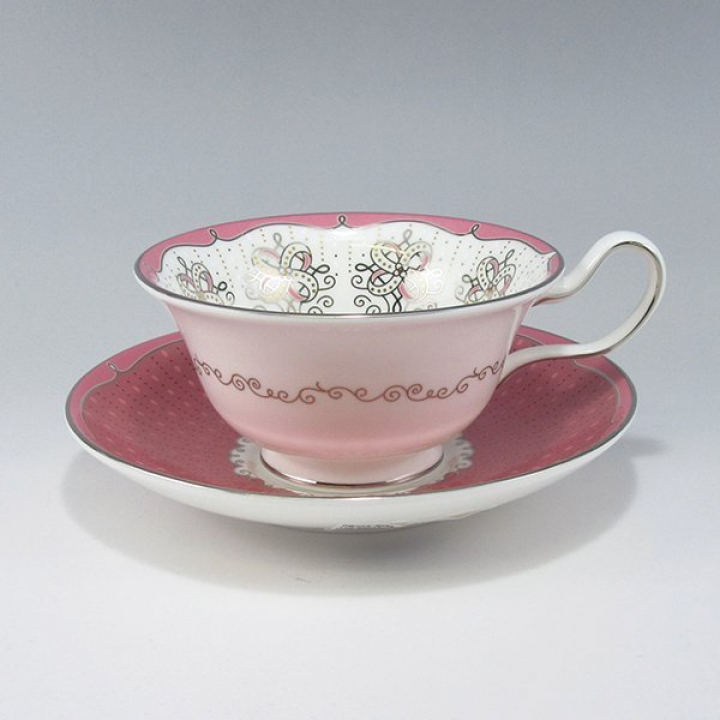 ウェッジウッド プシュケローズ ティーカップ&ソーサー（ピオニー