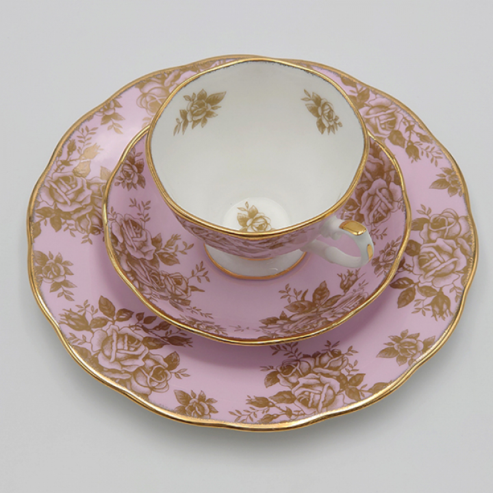 ロイヤルアルバート 100周年記念ティーフォーワンセット1960年代