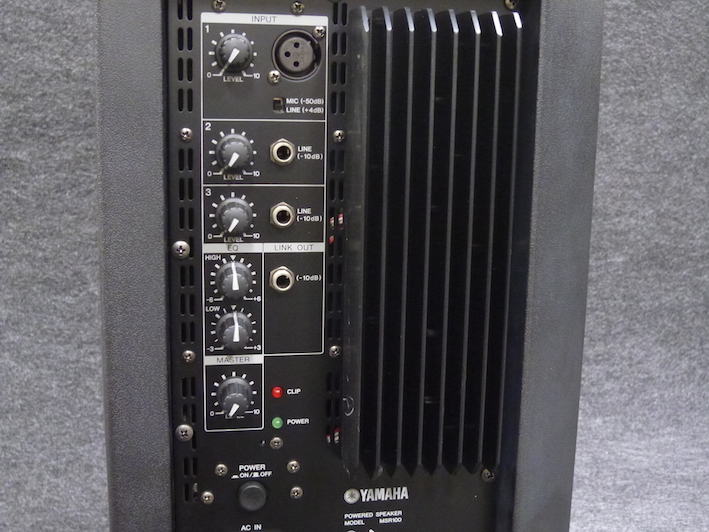 パワードスピーカー / YAMAHA / MSR100 | 浜松でレンタルする音響機材