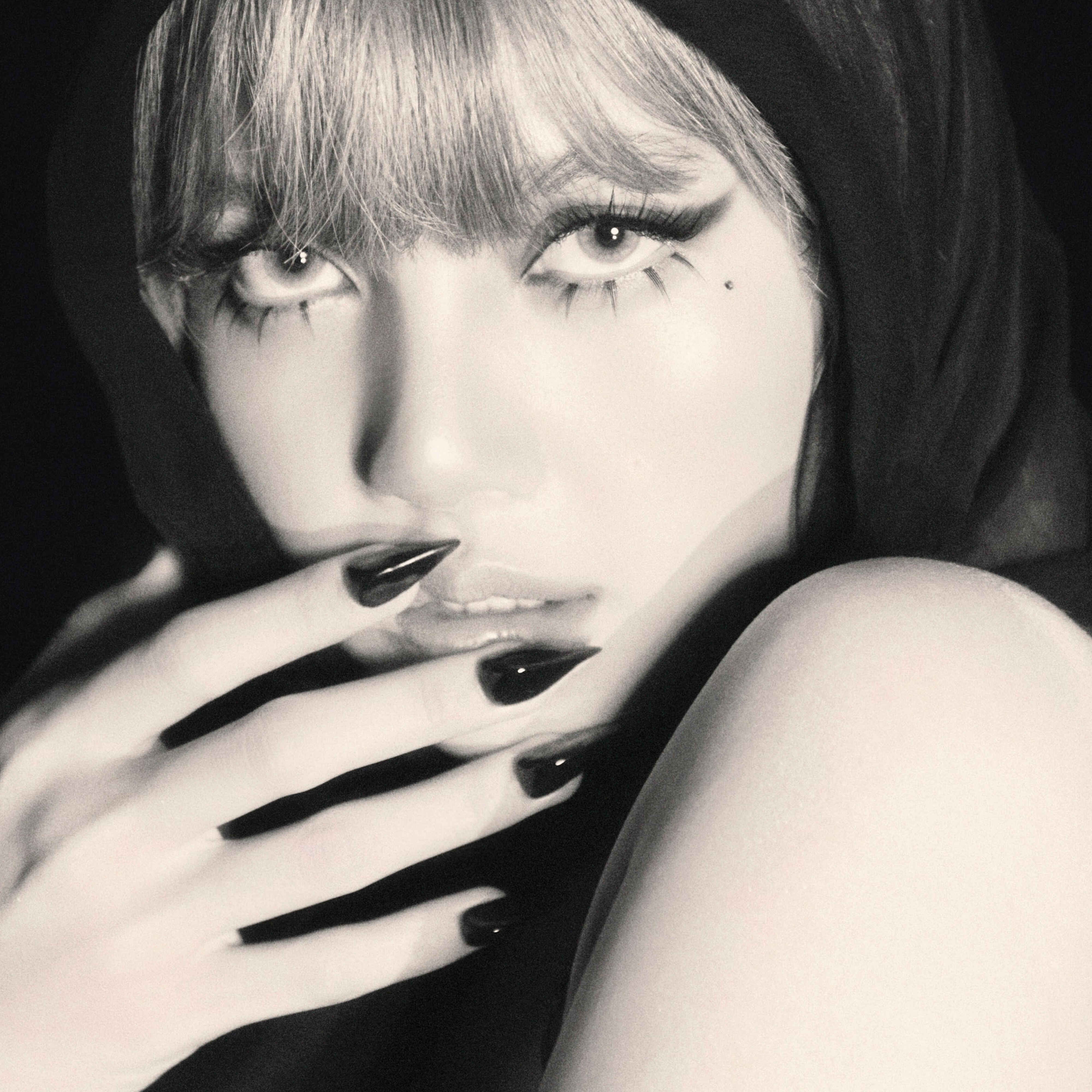 Alter Ego【初回仕様限定盤】・LISA | Sony Music Shop・CD・DVD