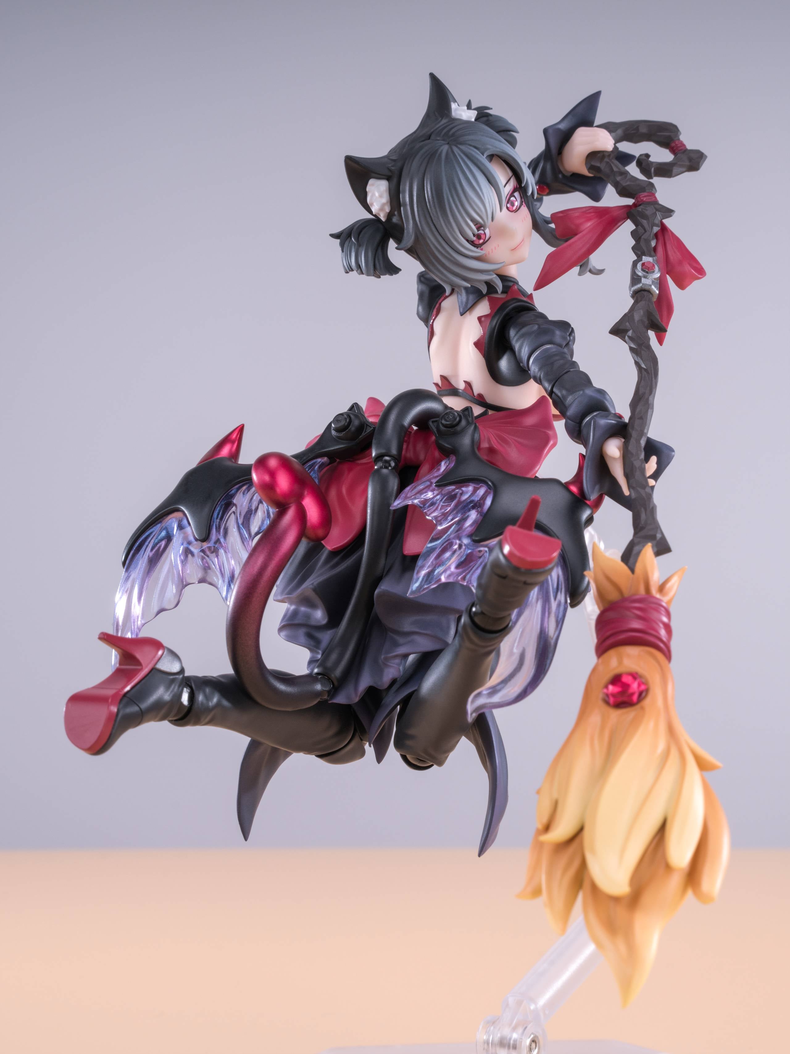見習魔女・星川猫猫 完成品アクションフィギュア 黒髪Ver. 1/12