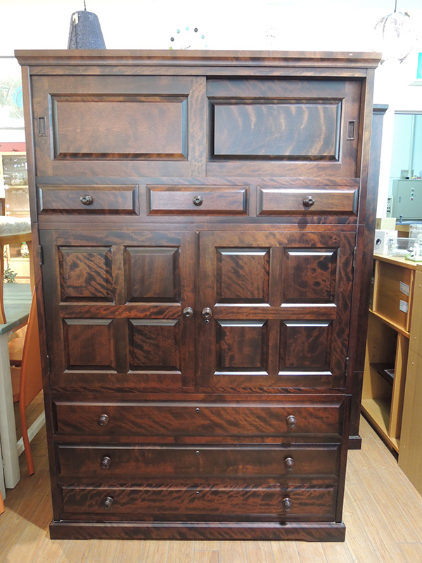 北海道民芸家具 衣装盆付き3段重ねチェスト 和箪笥 | 愛知と岐阜の