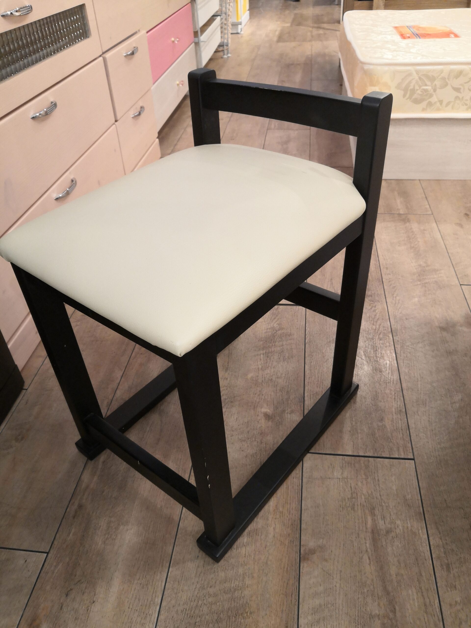 中古品 】NITORI ニトリ ダークブラウン 三面鏡 鏡台 収納付き チェア