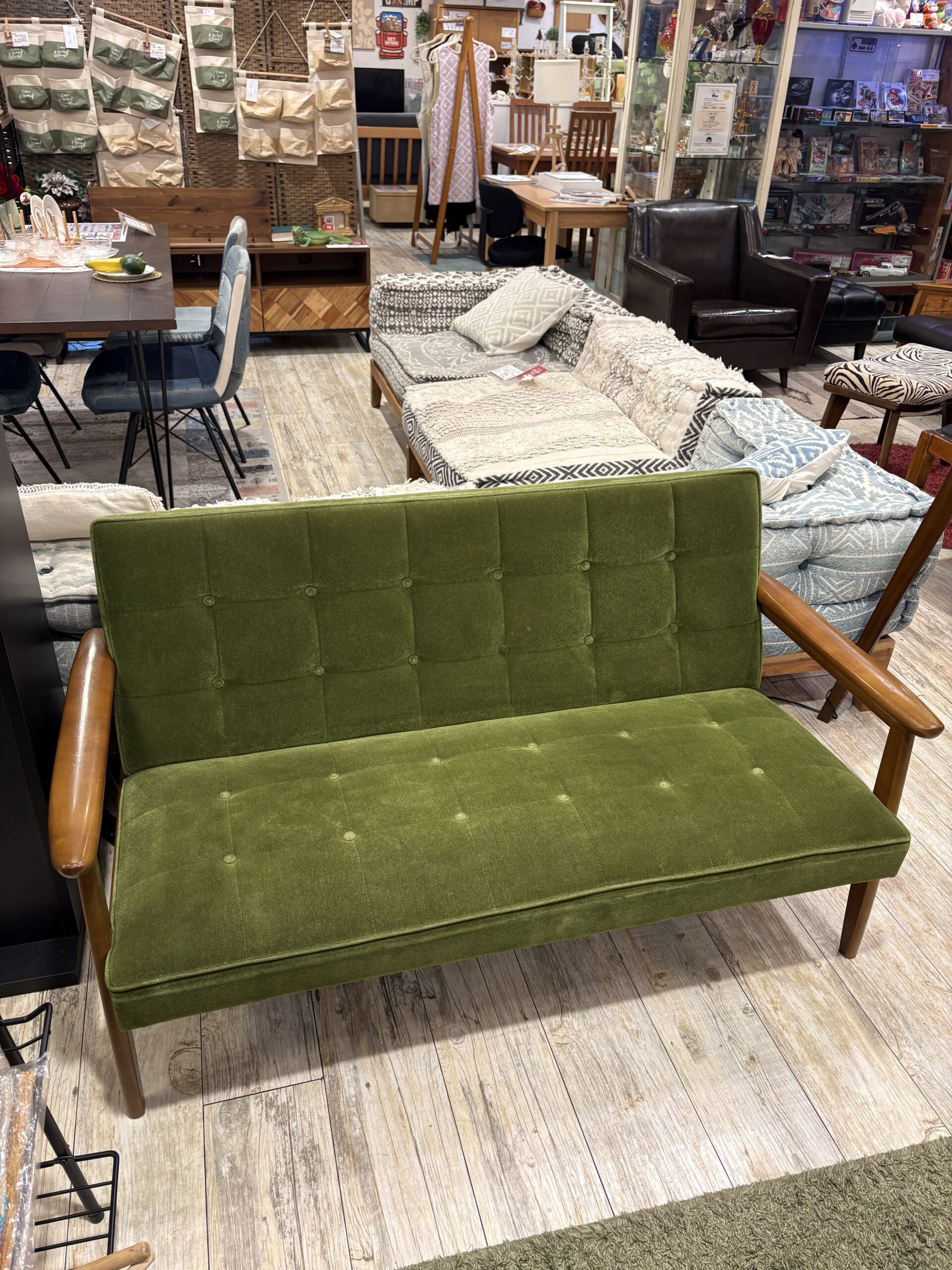 中古品】 Kチェア 2シーターソファ カリモク60 モケットグリーン 人気