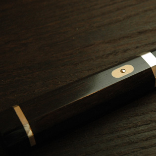 鎌薄刃包丁 本焼 8寸 黒檀銀巻 鞘付 【包丁の＠堺英】