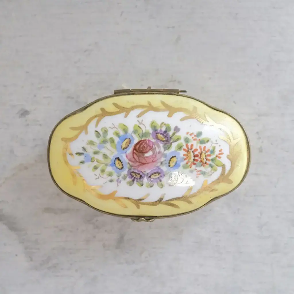 アンティーク小物入れ LIMOGES(リモージュ) フランス 陶器のケース