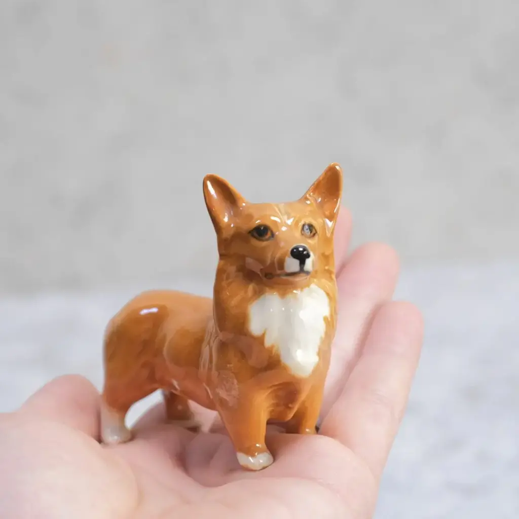 ヴィンテージフィギュリン犬 BESWICK(ベスウィック)陶器オブジェ