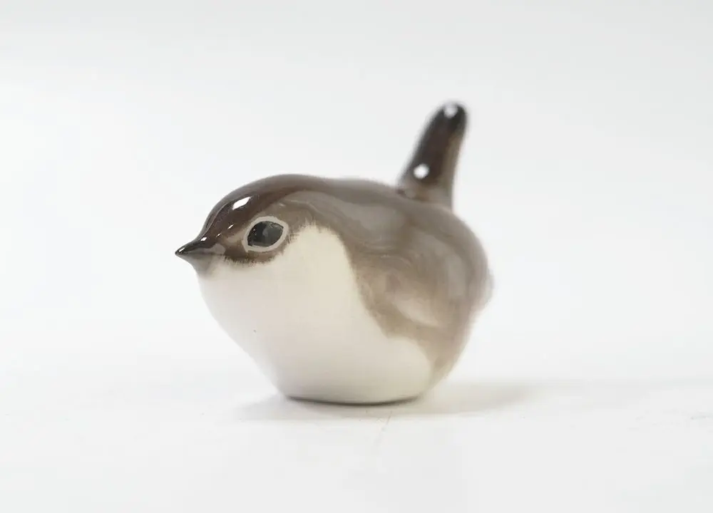 ヴィンテージLomonosov・フィギュリン / Wren ロシアで1744年から作