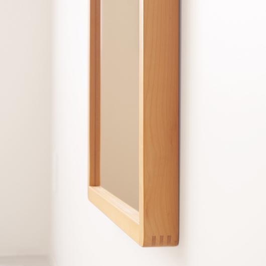 こまものと北欧家具の店 Salut / Alvar Aalto / Artek mirror 192A