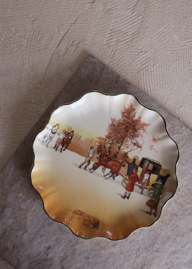 アンティークロイヤルドルトン プレート オータムプレート 飾り皿 馬車