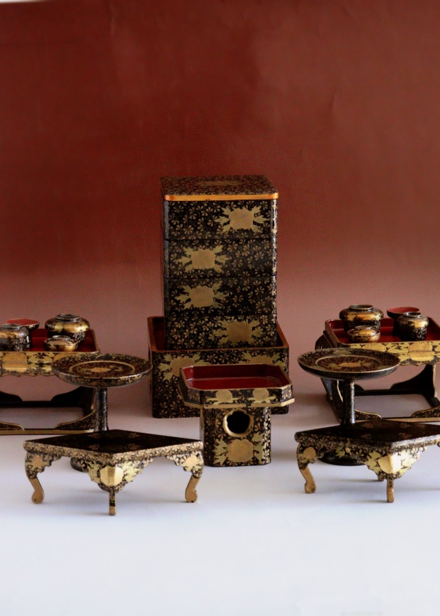 雛道具 蒔絵道具 雛人形道具 ひな祭り お重 お膳 菱餅台 三宝 高杯 花唐草