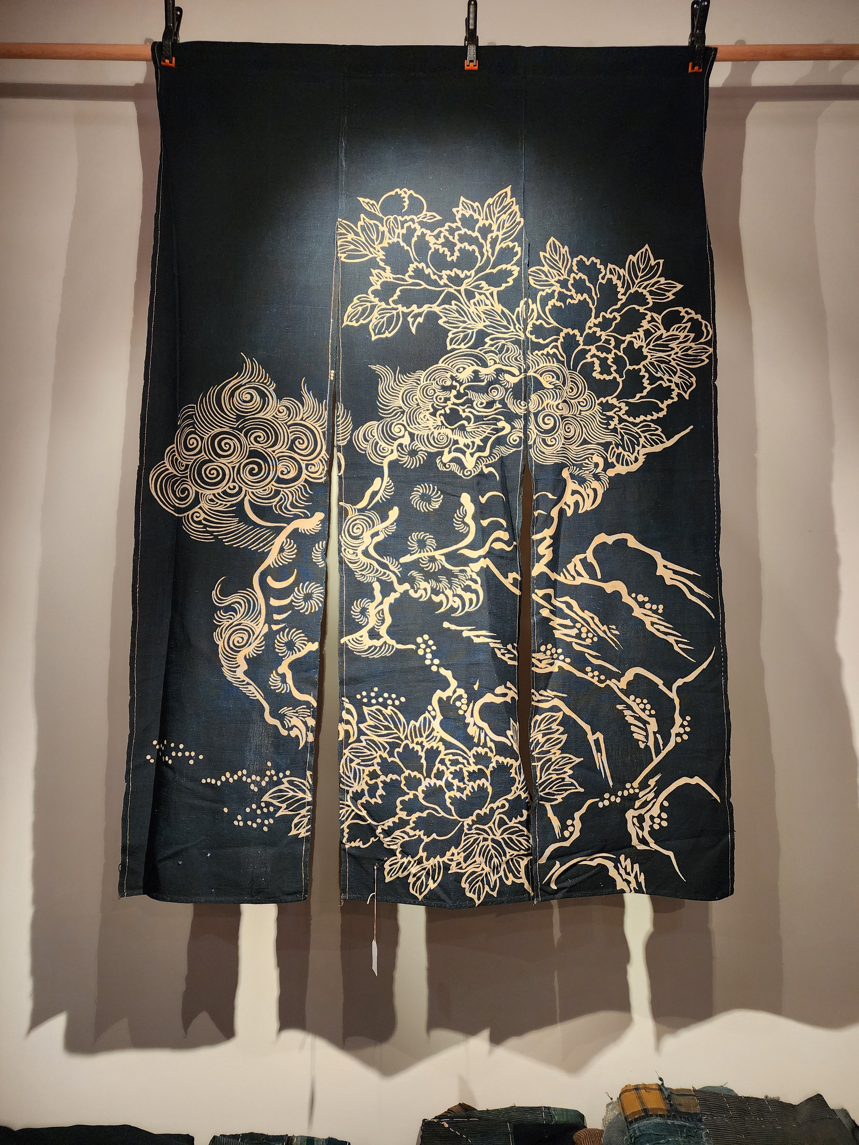 Vintage Tsutsugaki Indigo Foodog Noren Curtain 103 x 154cm - Siamurai