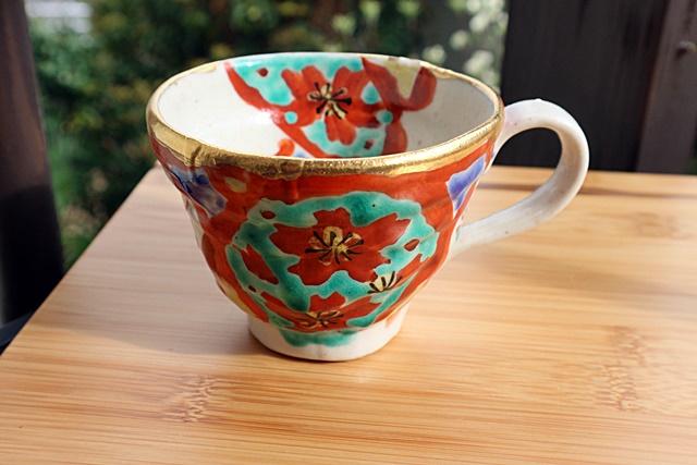 和田一人 マグカップ 赤絵 陶器 山笑う 山帰来～日々のくらし