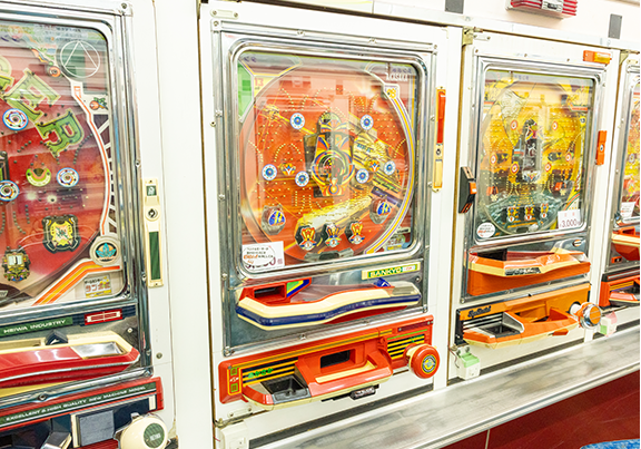 レトロパチンコが遊べる「ゲームセンタータンポポ」に潜入！ 人気