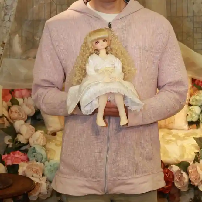 ドール道のすすめ［第1回］ 「そうだ、ドール買おう。」球体関節人形