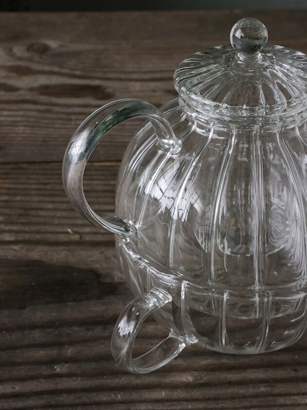 ガラスティーフォーワンFrill