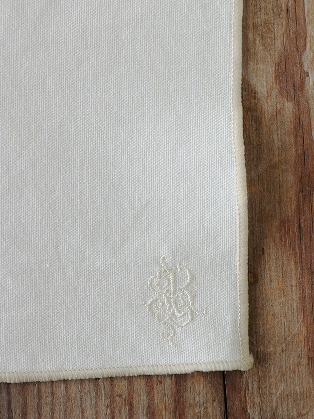 Sarah Grace撥水プレースマットモノグラムホワイト