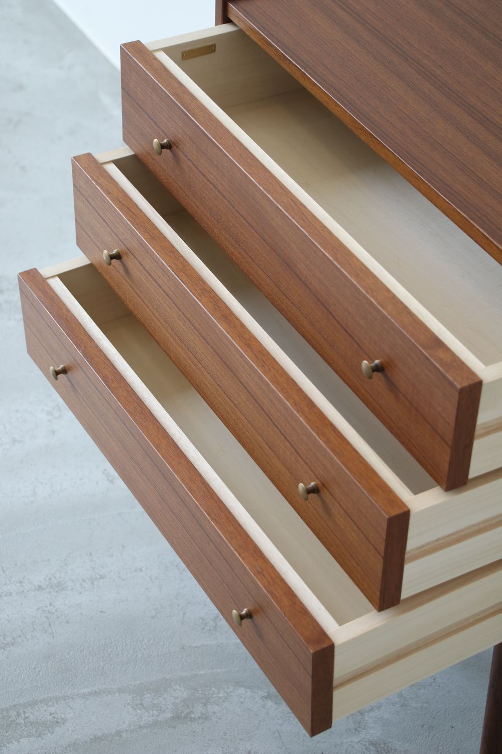 SMALL CHEST[RF-074] | 北欧家具・オーダー家具なら【SAC WORKS】