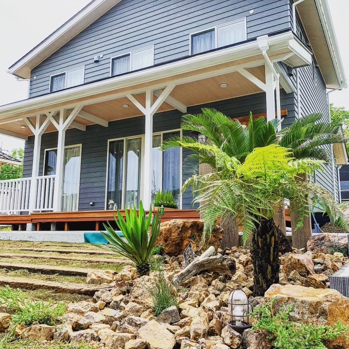 アメリカンハウスに似合うロックガーデン ～静岡県小山町