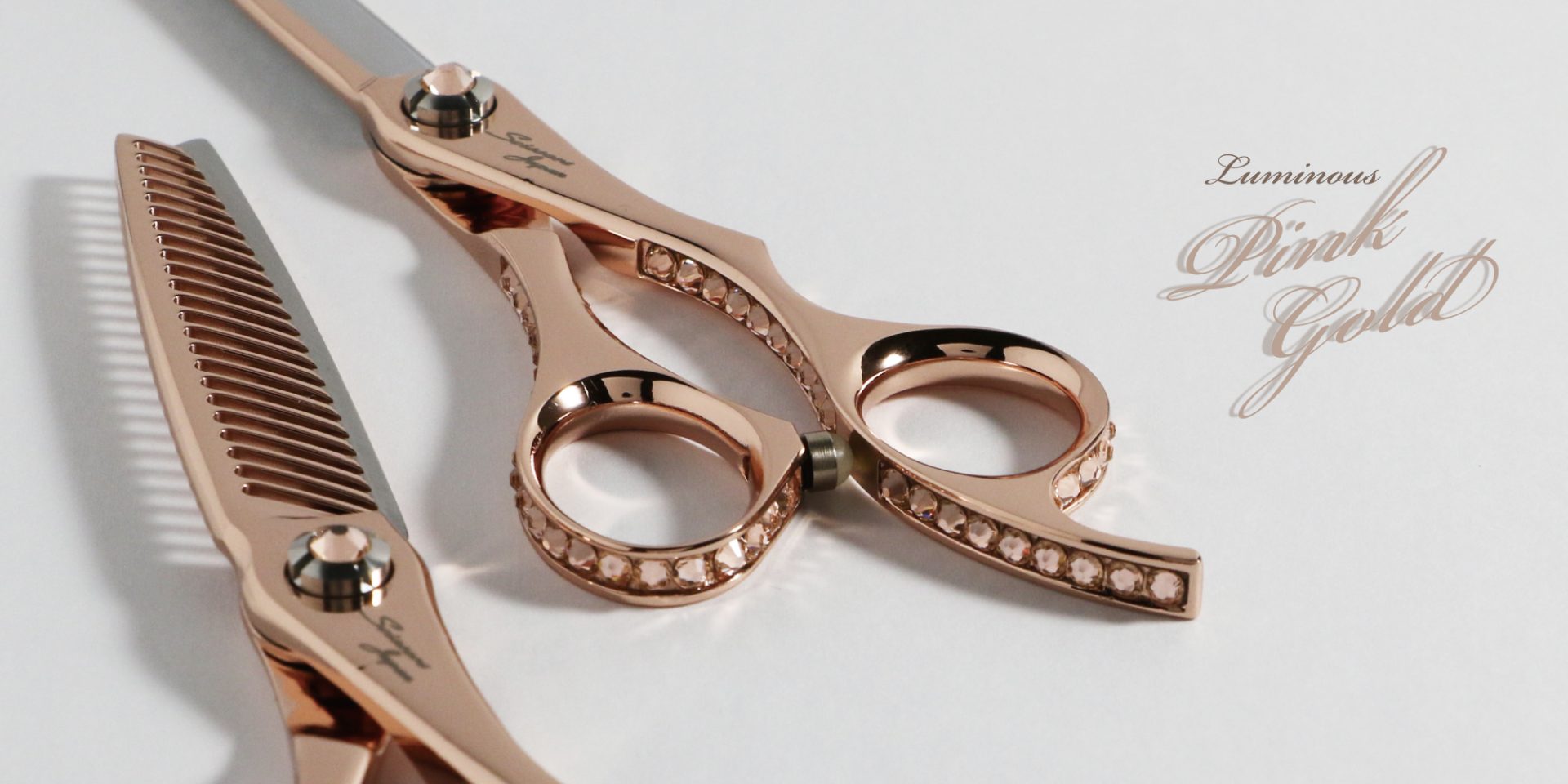 シザーズジャパン | 職人が手作業で造りあげるカットシザー、セニング