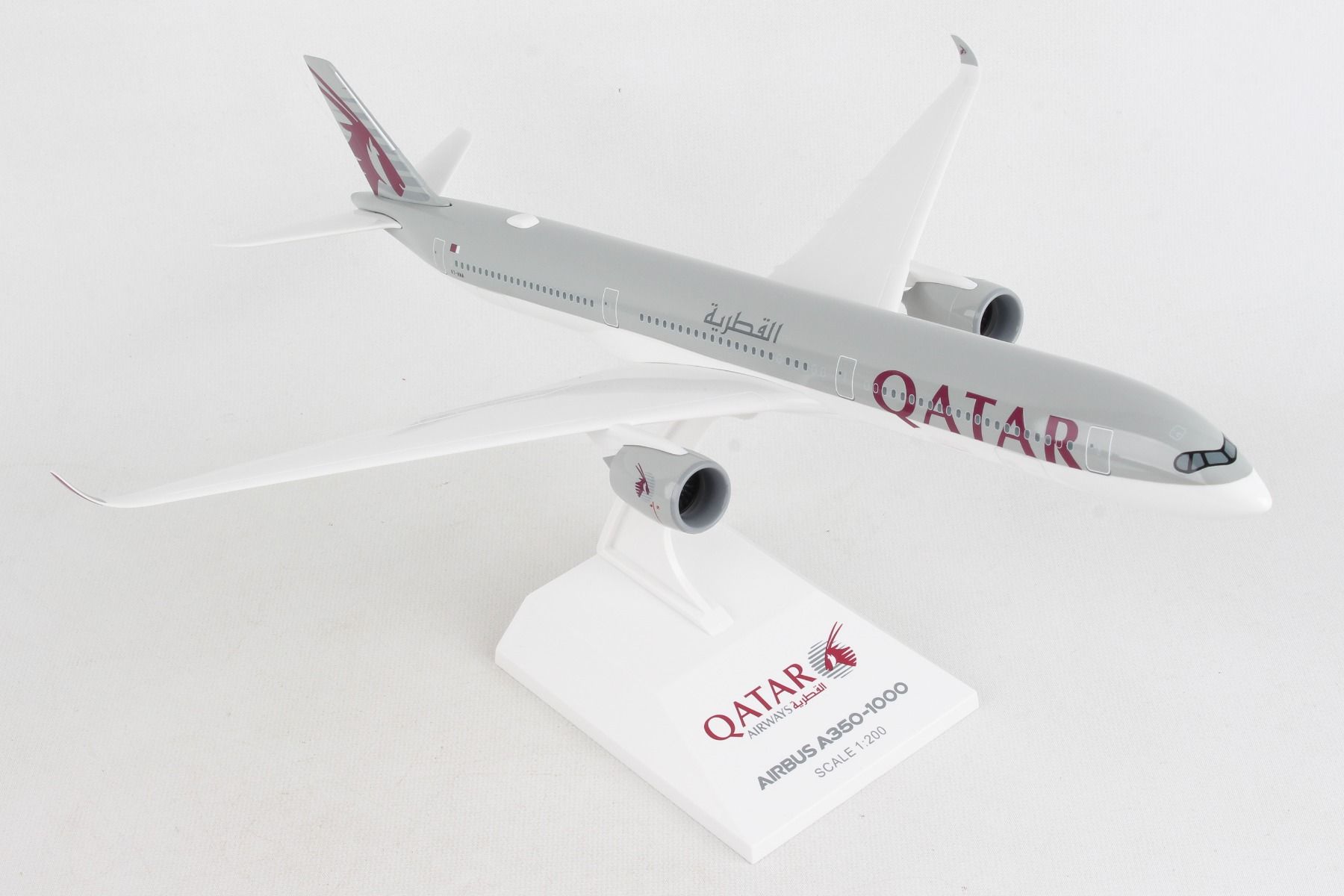 ScaleModelStore.com :: Skymarks 1:200 - SKR1074 - Qatar Airways