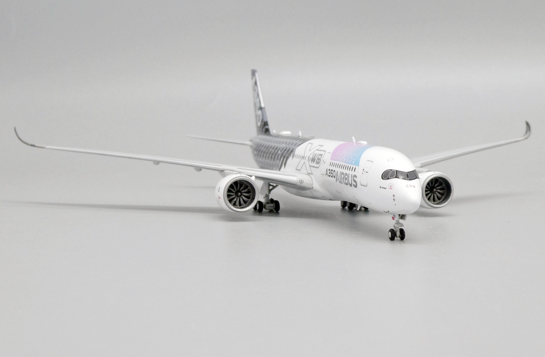 ScaleModelStore.com :: JC Wings 1:400 - LH4228 - Airbus Industrie