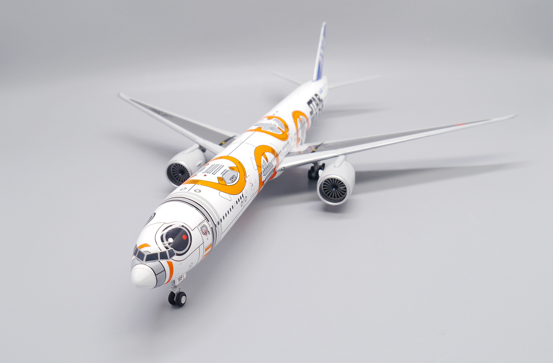 ScaleModelStore.com :: JC Wings 1:200 - EW277W007 - All Nippon