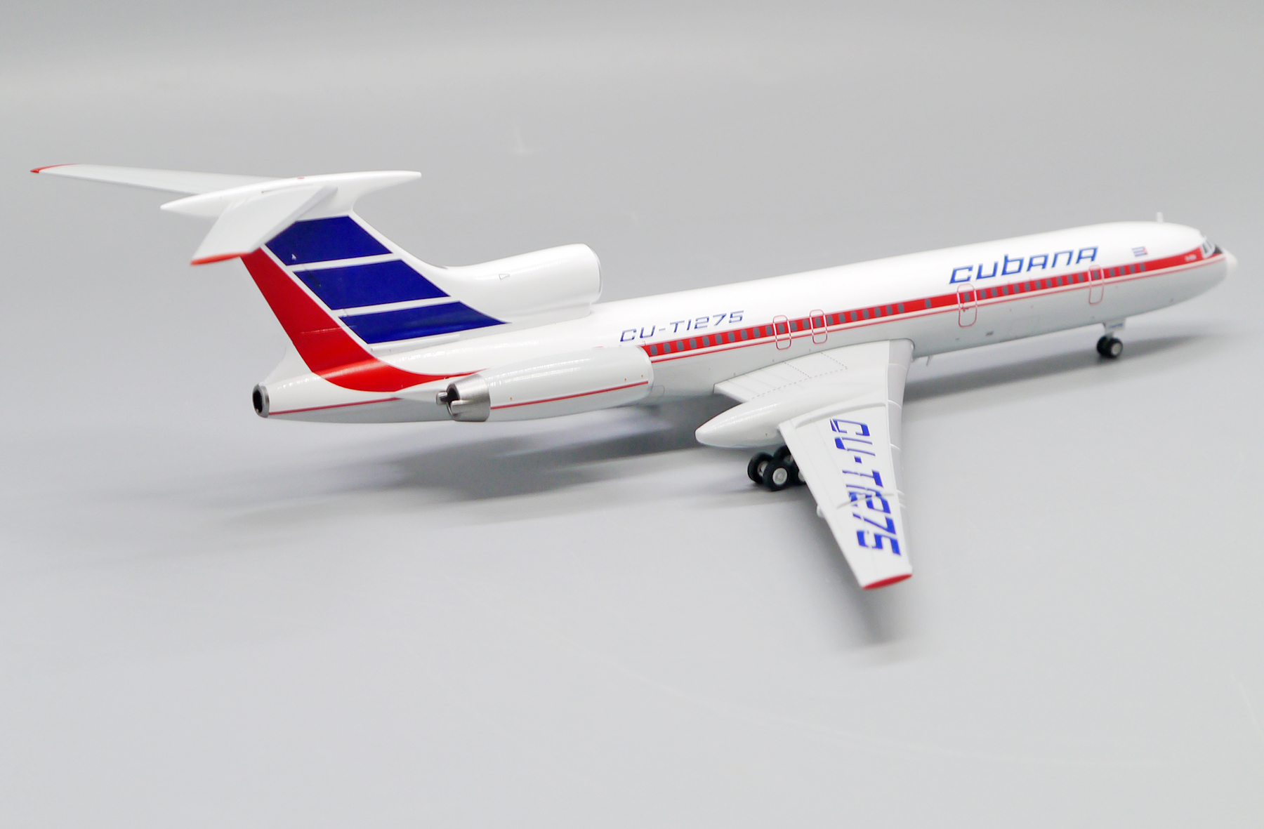 ScaleModelStore.com :: JC Wings 1:200 - LH2284 - Cubana Tupolev Tu
