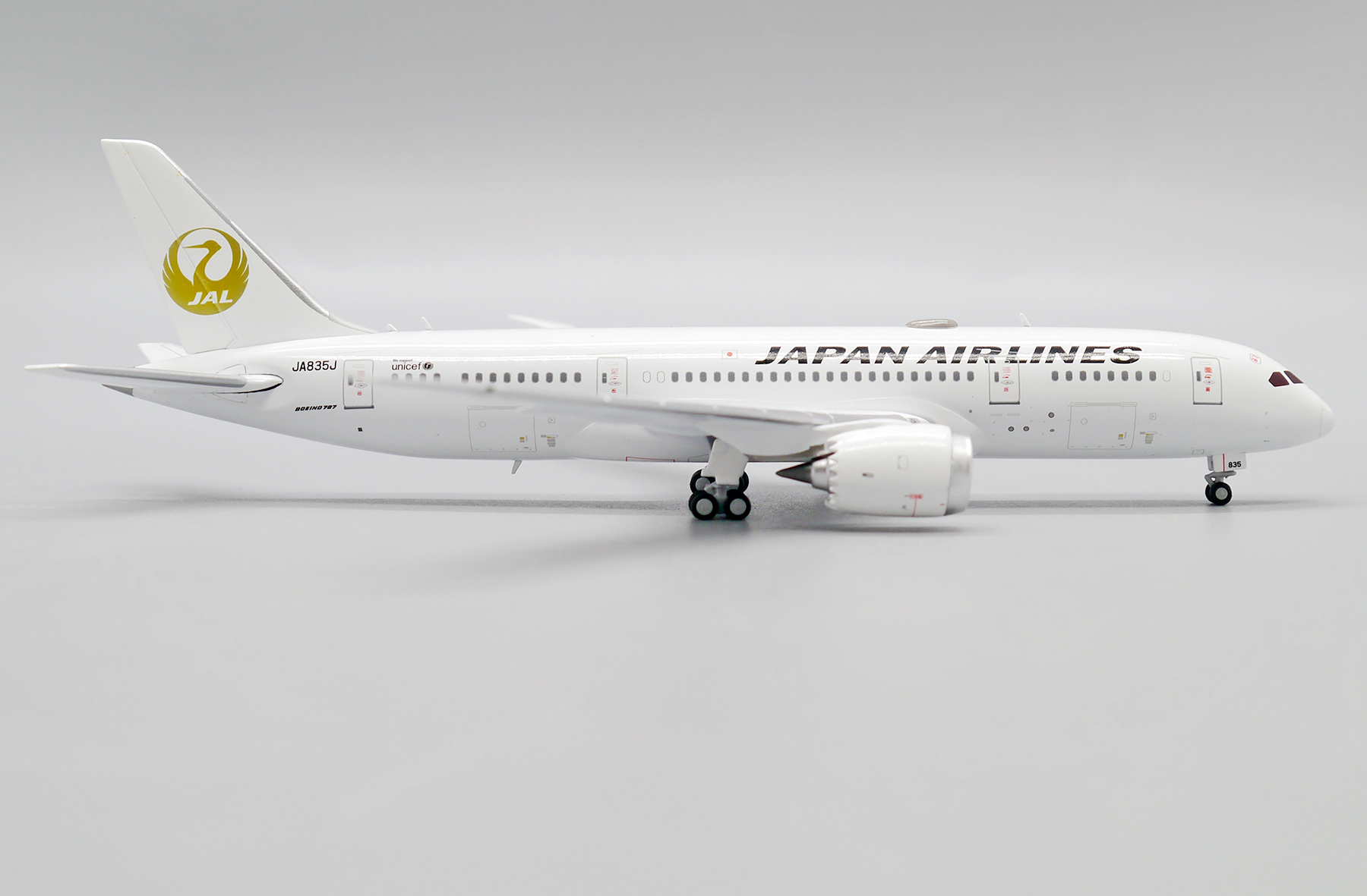 ScaleModelStore.com :: JC Wings 1:400 - SA4001 - Japan Airlines