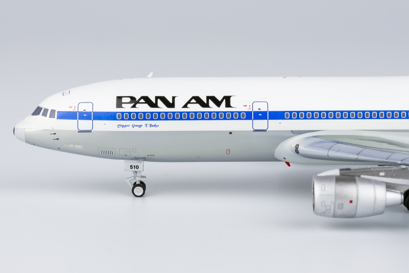 ScaleModelStore.com :: NG Models 1:400 - 35022 - Pan Am Lockheed L