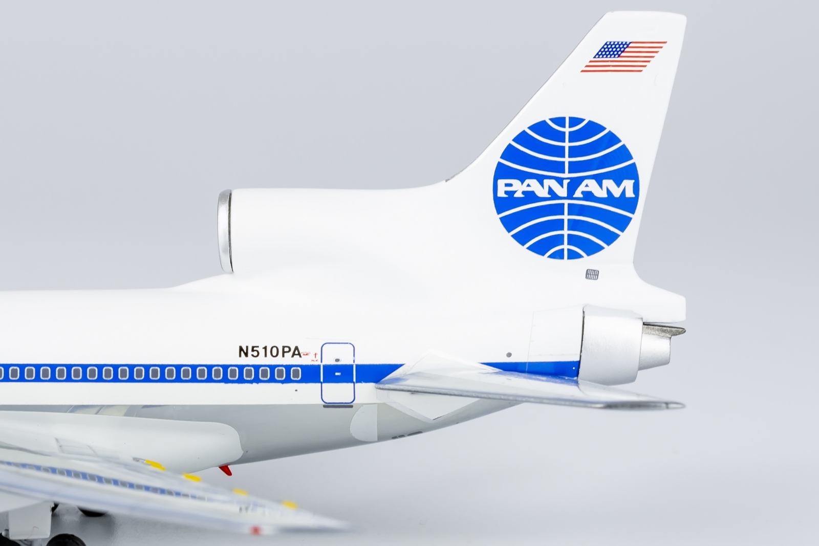 ScaleModelStore.com :: NG Models 1:400 - 35022 - Pan Am Lockheed L