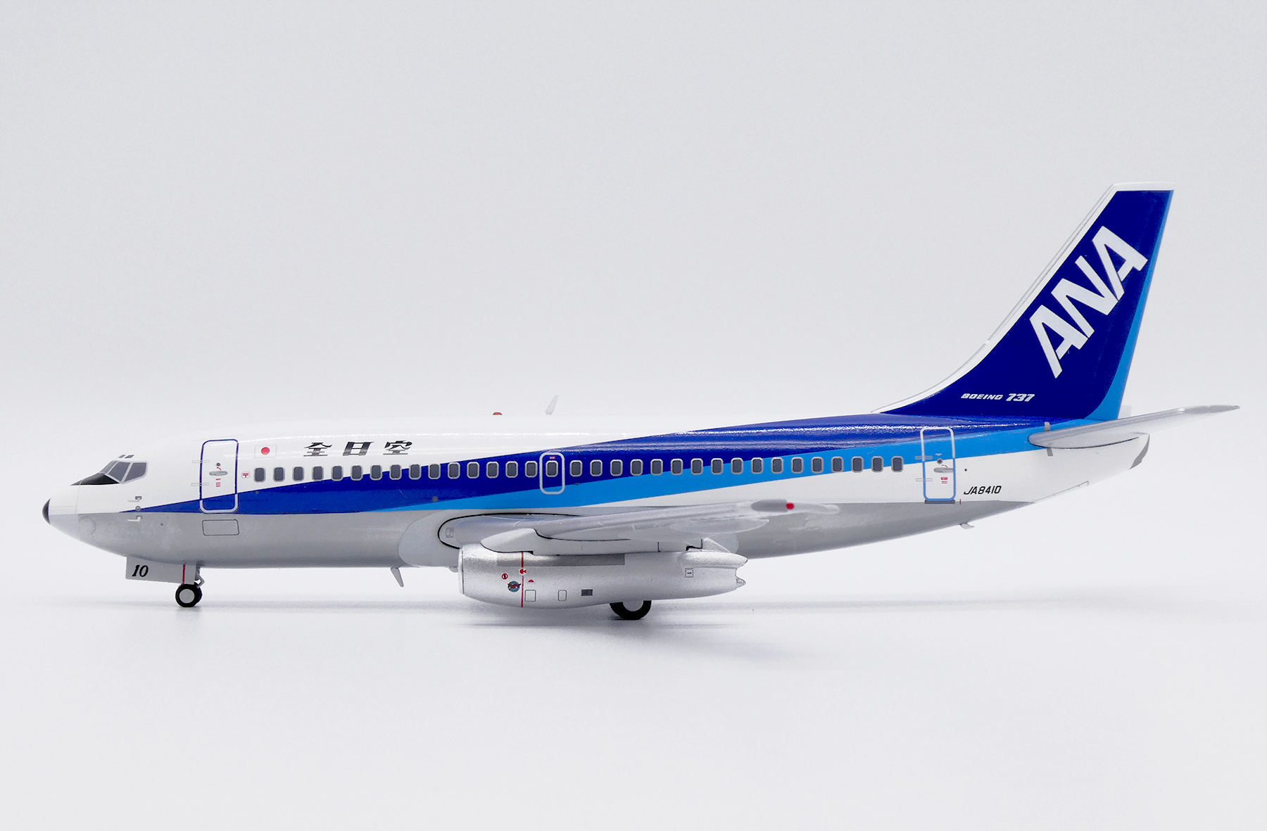 ScaleModelStore.com :: JC Wings 1:200 - EW2732002 - ANA All Nippon