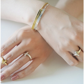 7 Cross Zirconia Ring & Ear Cuff GLD | STUDIO SEVEN (スタジオ